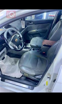 جيلي امجراند X7